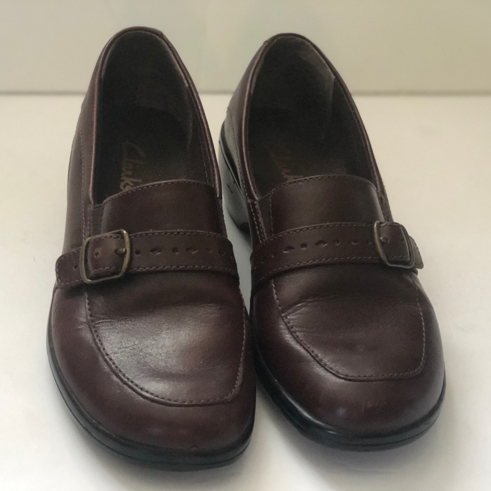 Clark’s brown heels loafers